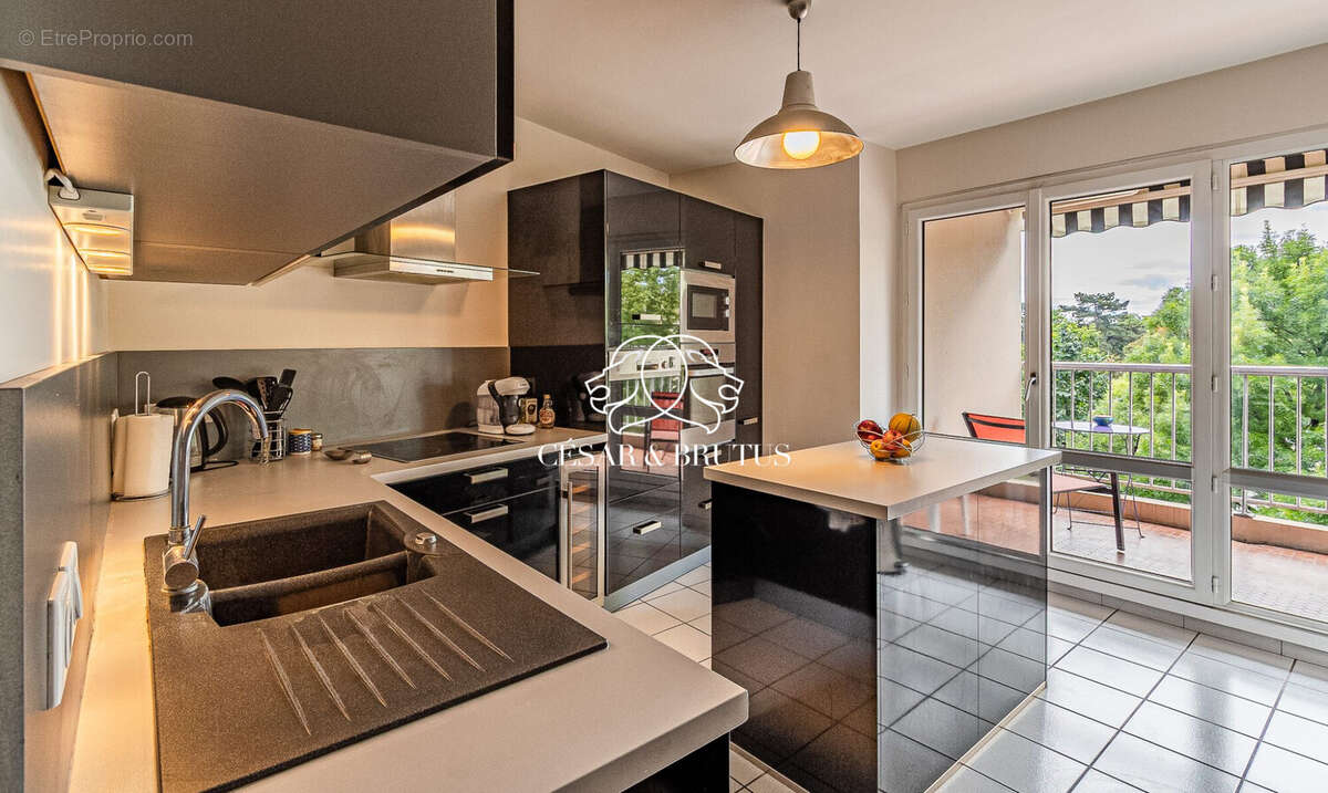 Appartement 105 m² à Ecully  - photo 3