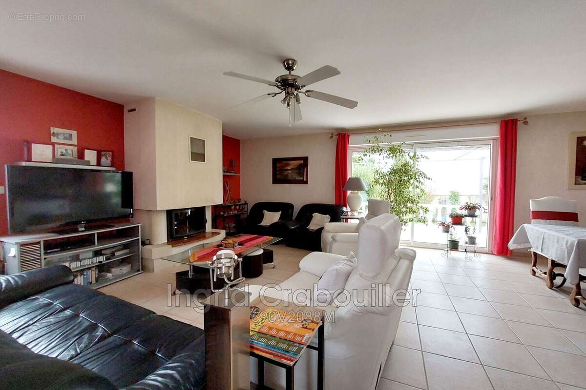 Maison à VAUX-SUR-MER