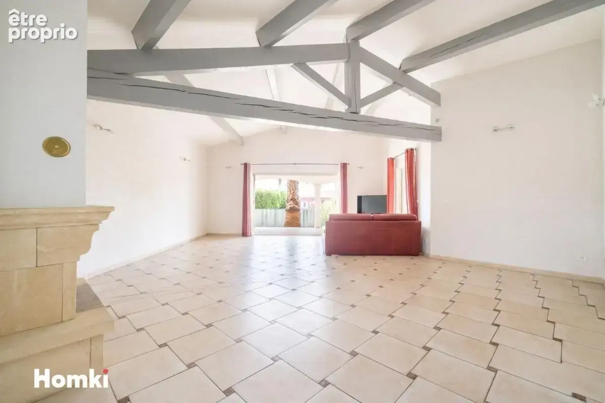 Magnifique Villa T7 de 190 m² avec mazet de 50m² à Bagard 30140 - photo 6