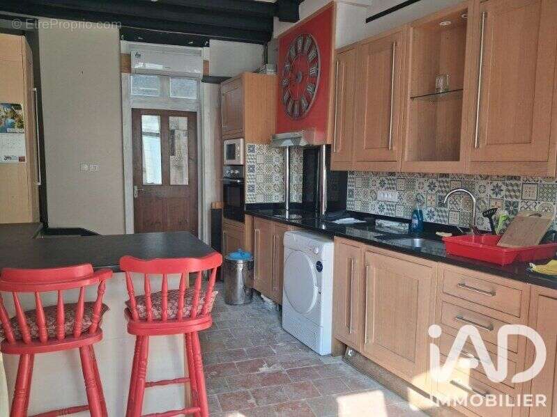 Maison 58 m² à Loches  - photo 4