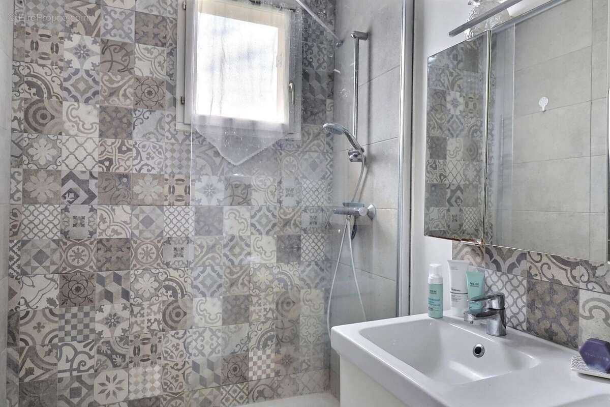 Maison 76 m² à Cires-Les-Mello  - photo 5
