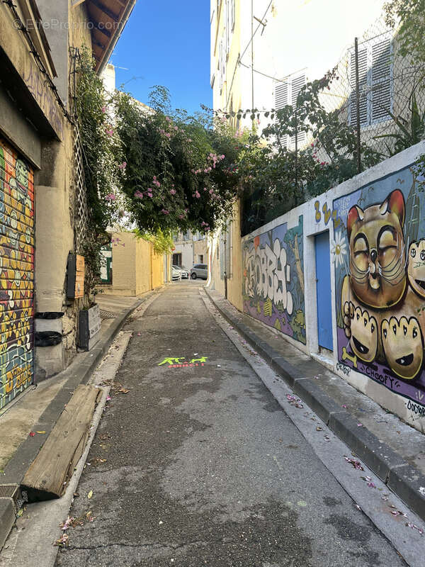 Autre à MARSEILLE-5E