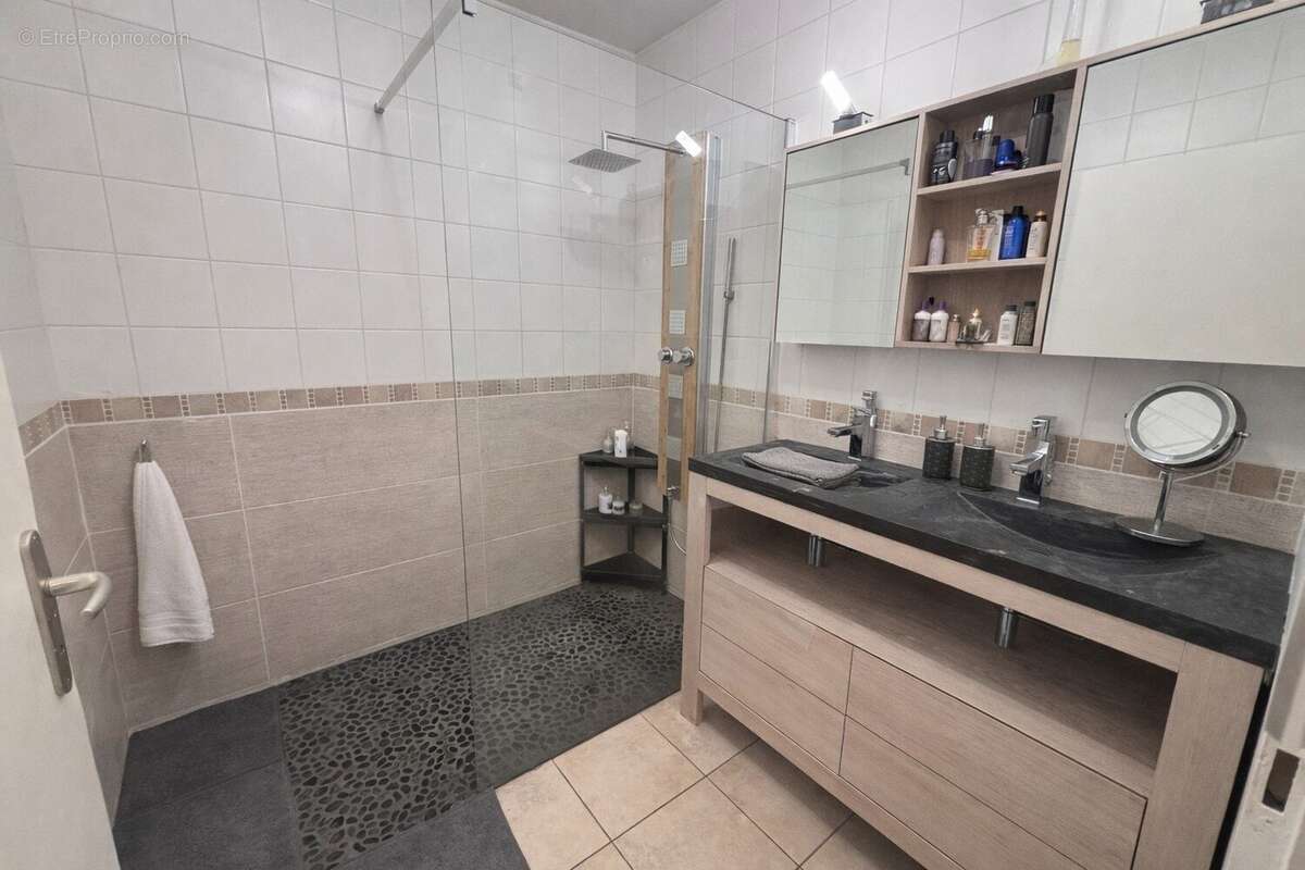 Appartement à EPAGNY