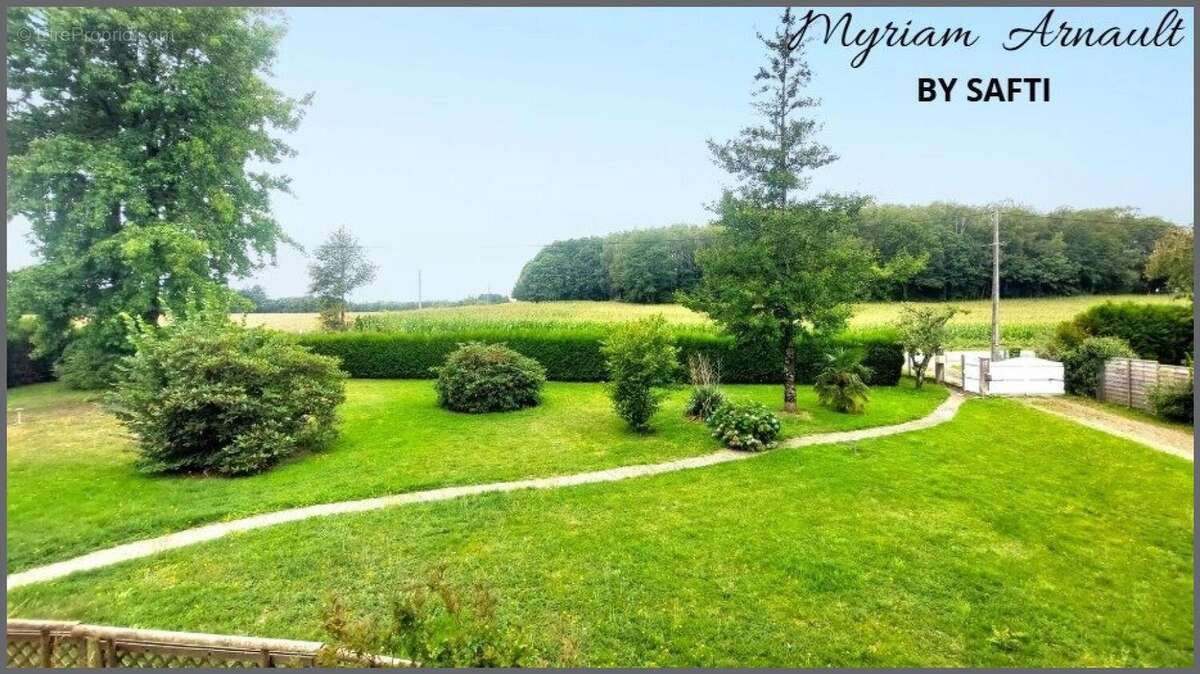 Photo 3 - Maison à SAINT-LAURENT-LES-EGLISES