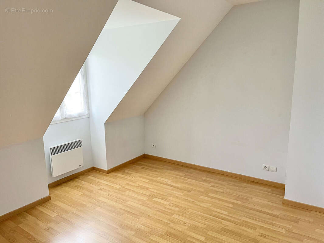 Maison à NOTRE-DAME-D&#039;OE