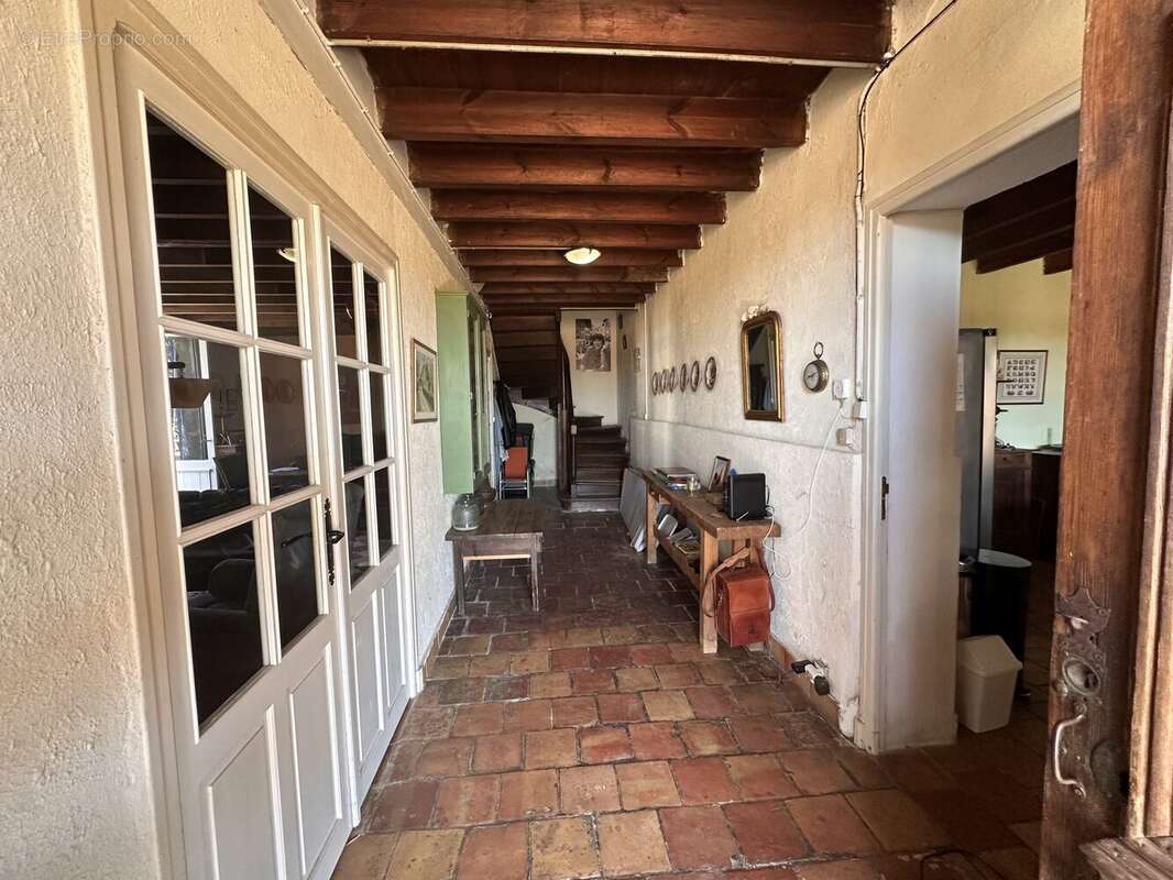 Maison 242 m² à Bourgougnague  - photo 8