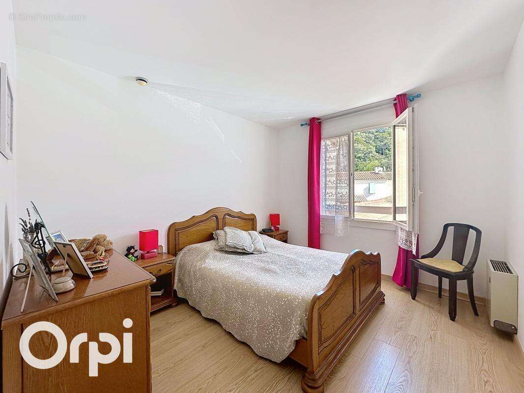 Maison à VILLENEUVE-LOUBET