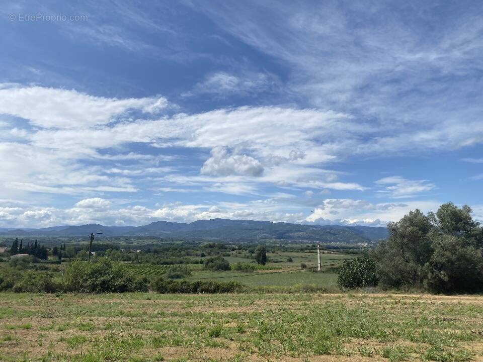 Terrain à GIGNAC