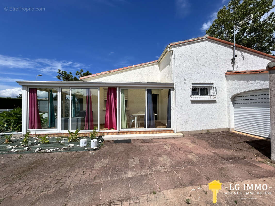 Maison à BARZAN