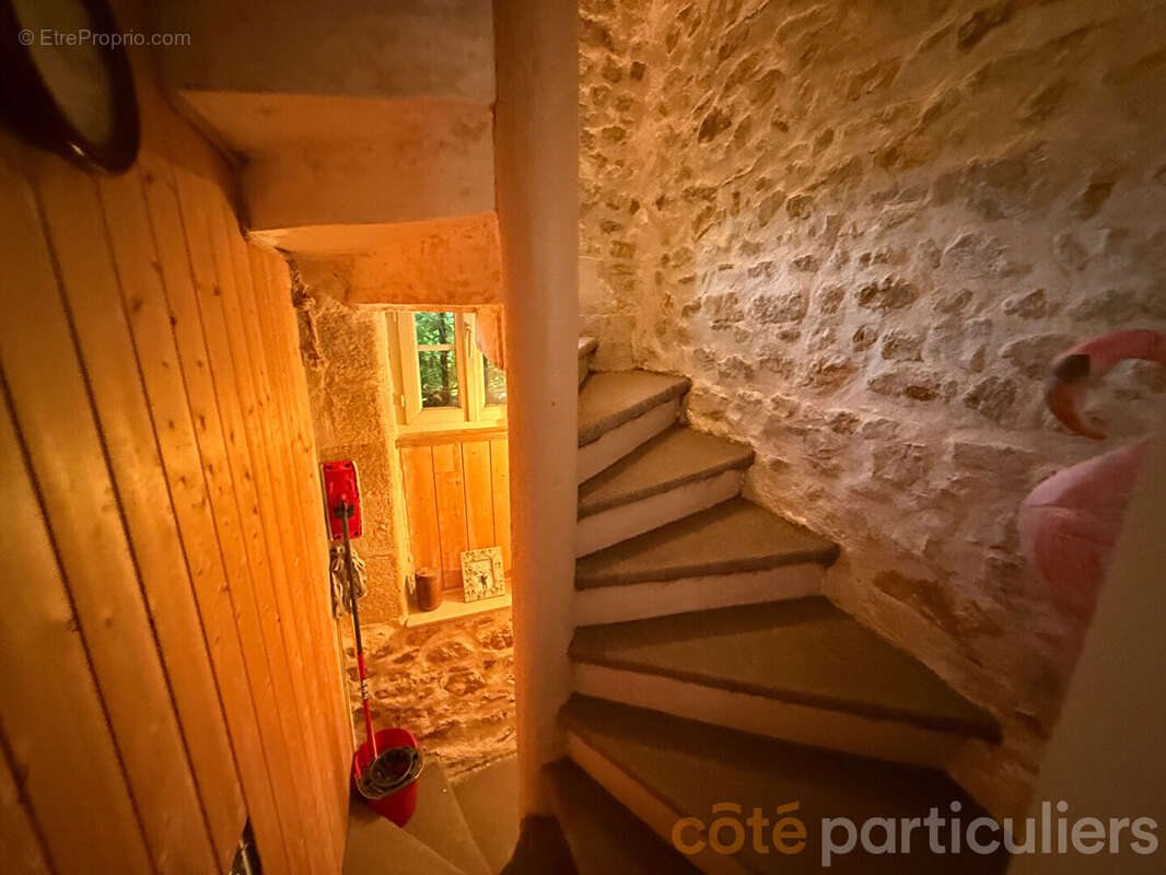 Rare et Atypique maison d'écluse dans le Saint Amandois - photo 12