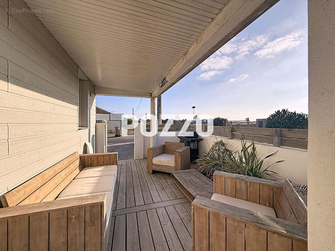 Appartement à SAINT-PAIR-SUR-MER