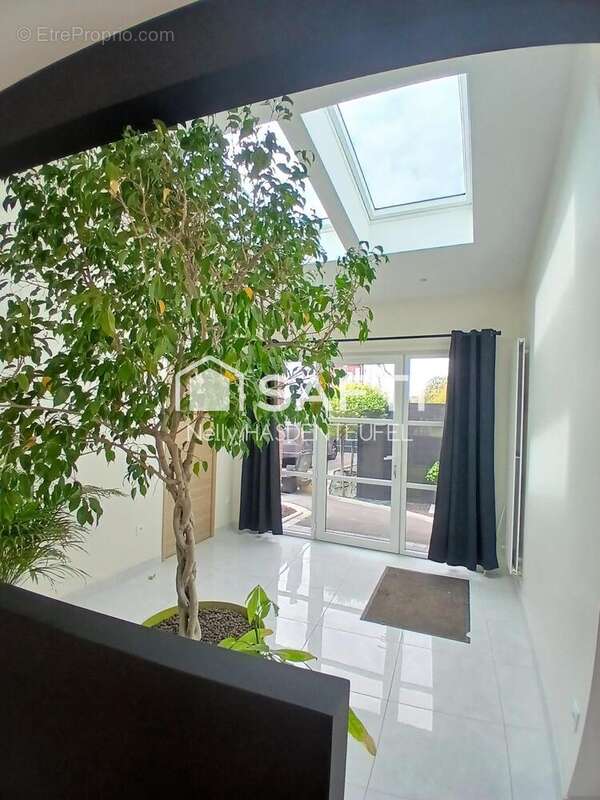 Maison 160 m² à Wallers  - photo 4