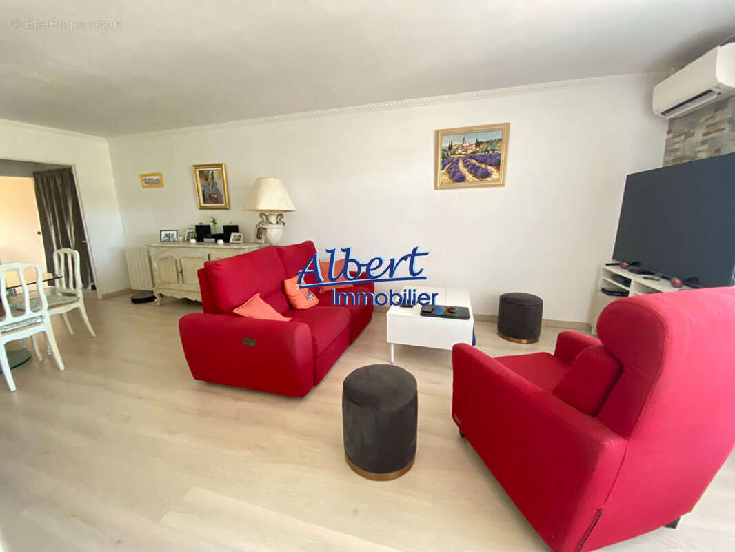 Appartement à OLLIOULES