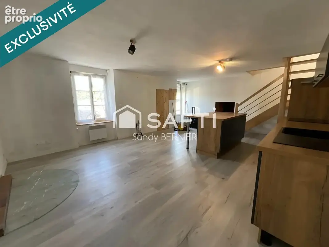 Photo 1 - Maison à CLOUE