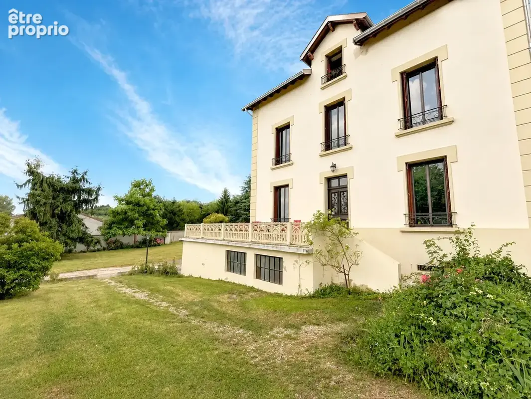 01160 PRIAY   Propriété bourgeoise de plus de 320 m2 avec deux gîtes et vue panoramique - photo 15