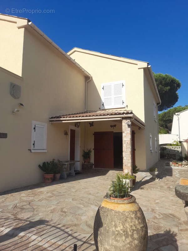 Patrimonio :  : villa avec 5 pièces à vendre - photo 12