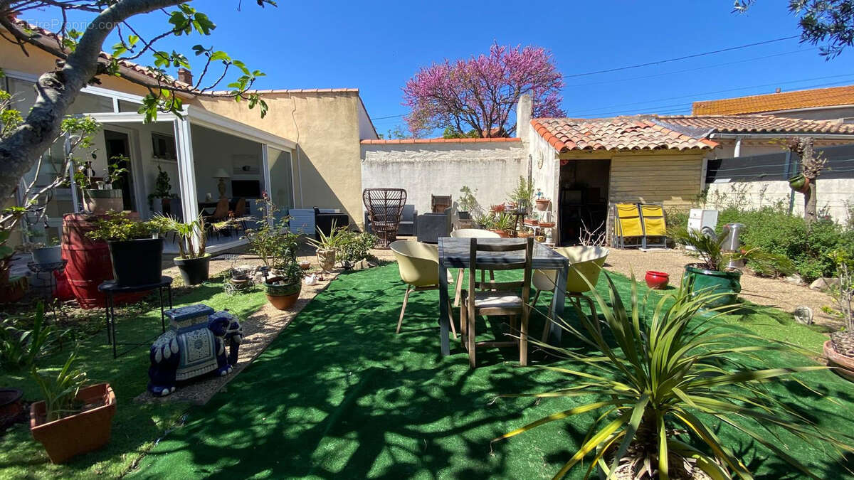 Maison à LEZIGNAN-CORBIERES