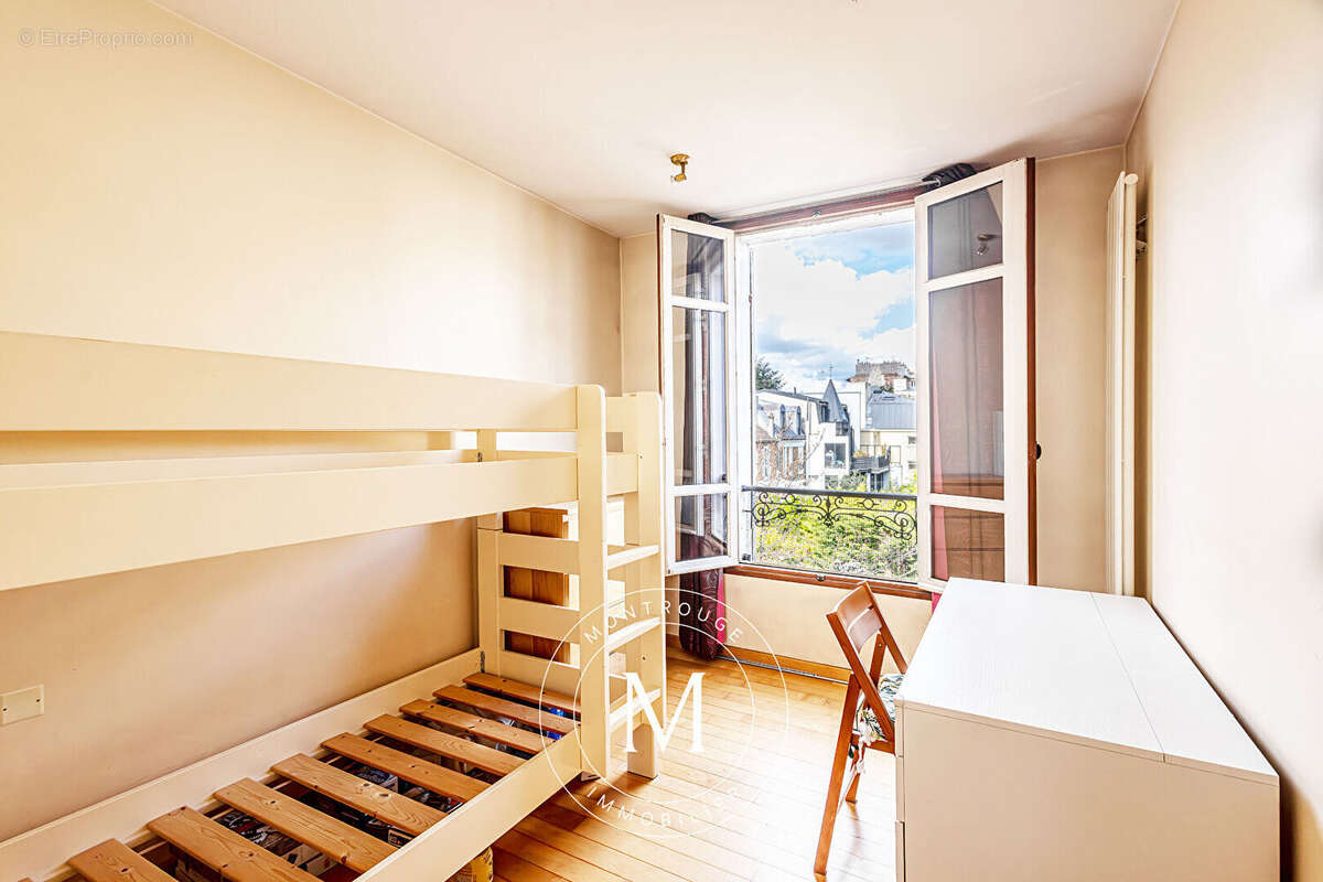 Appartement à MONTROUGE