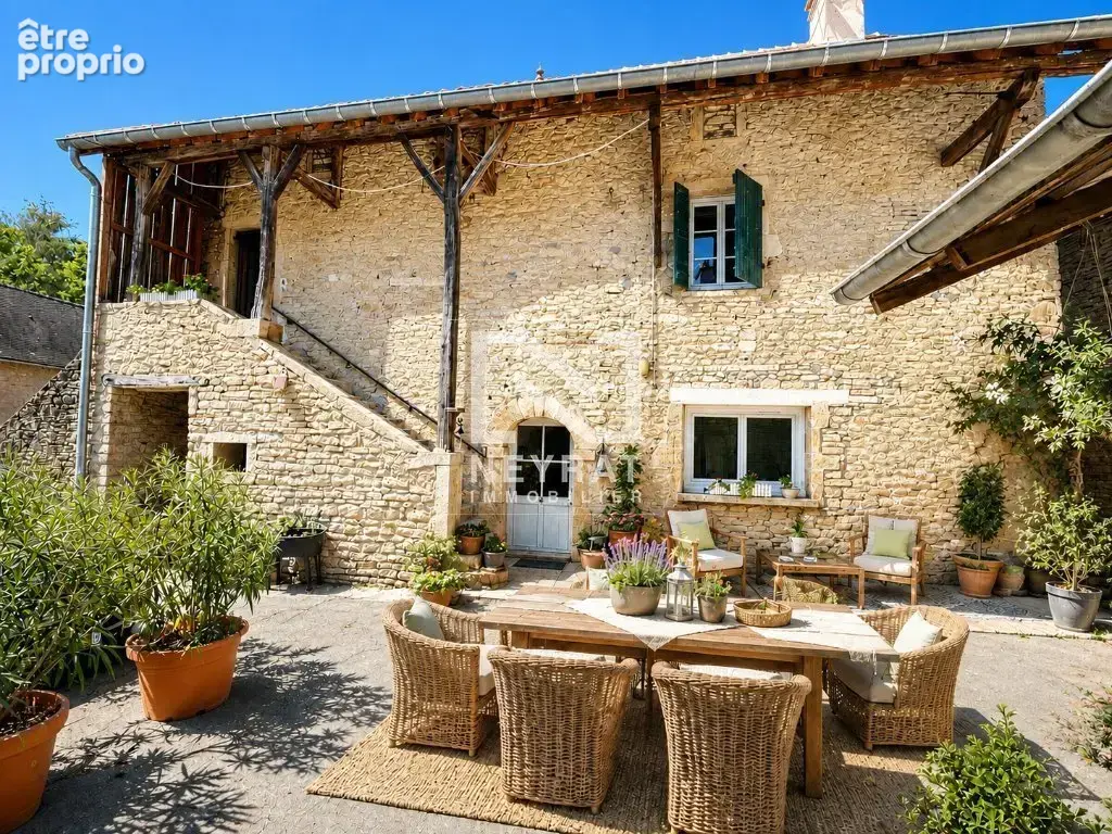 Maison à SENNECEY-LE-GRAND