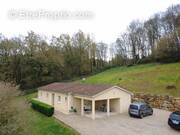 Maison à SAINT-GEORGES-DE-MONTCLARD