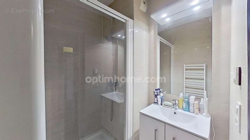 Appartement à MAISONS-ALFORT