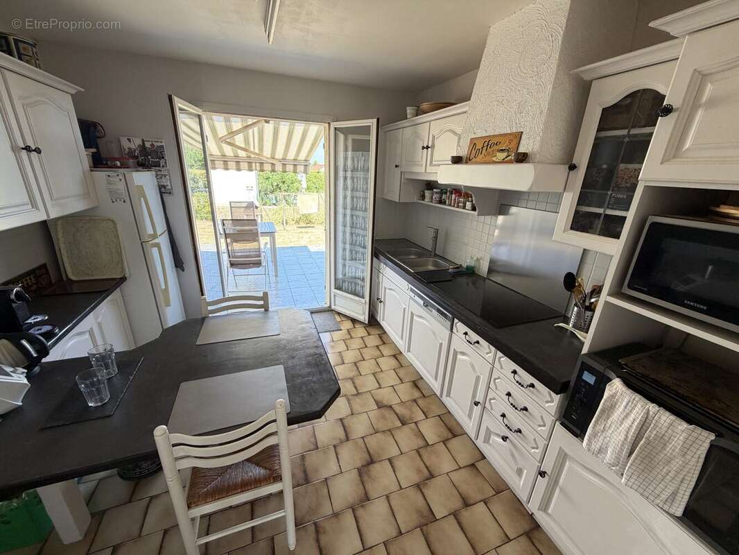Maison 86 m² à Saint-Martin-Sur-Ocre  - photo 5