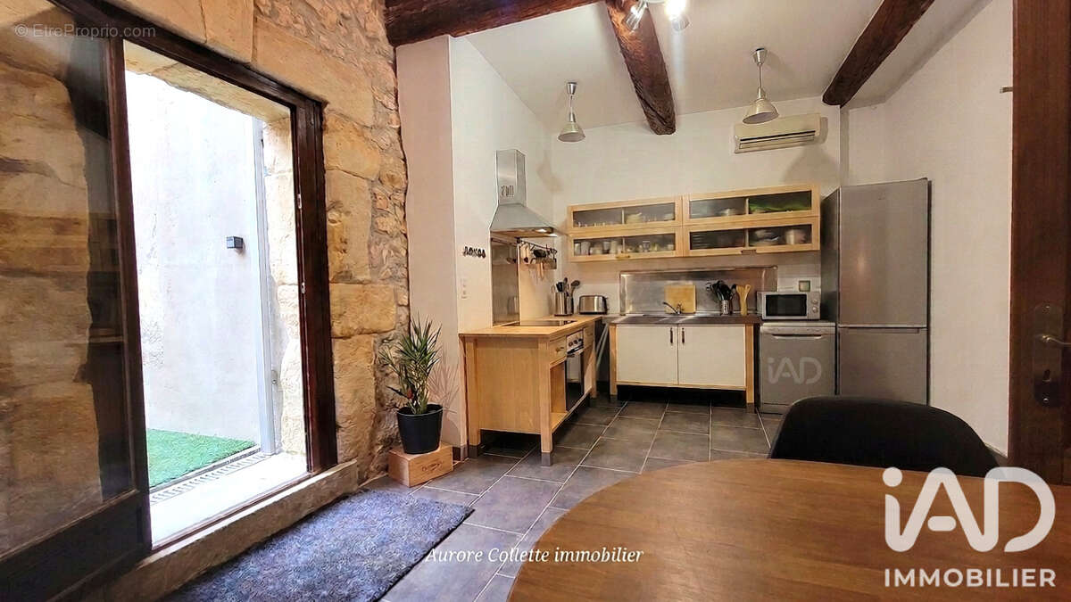 Maison 115 m² à Salles-D'aude  - photo 2