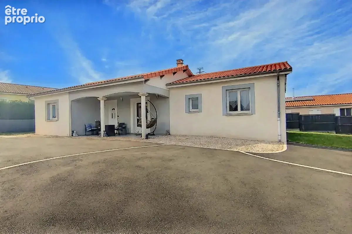 Maison 4 pièces 99 m² à vendre à Randan (63310) - photo 9