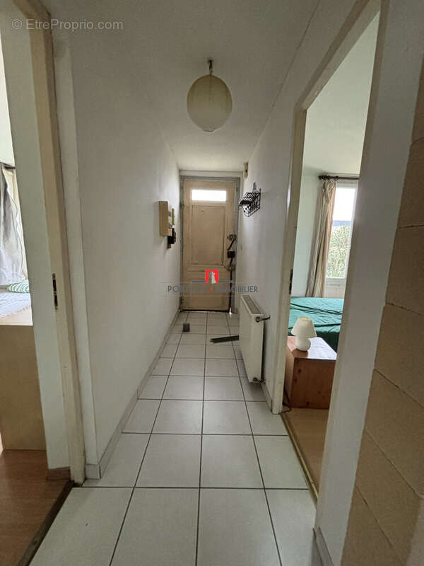 Maison 70 m² à Begles  - photo 6