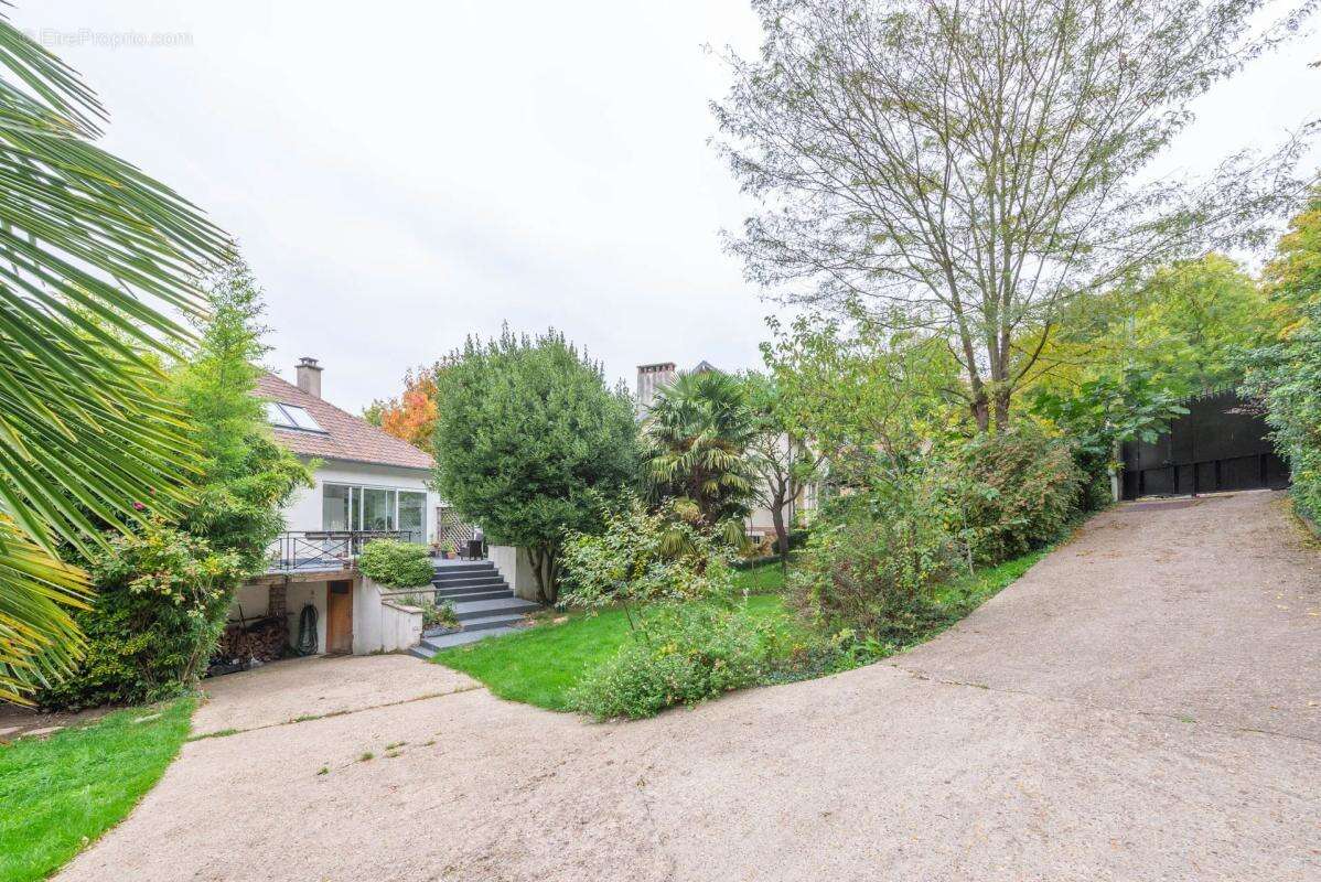 Maison rénovée 7 pièces, L'Étang-la-Ville - photo 16