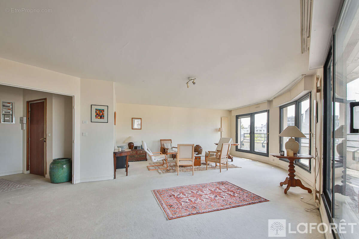 Appartement à BOULOGNE-BILLANCOURT