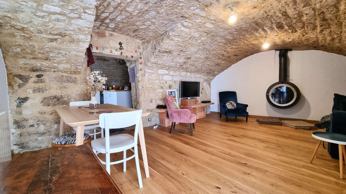 Maison à MONTFERRIER-SUR-LEZ