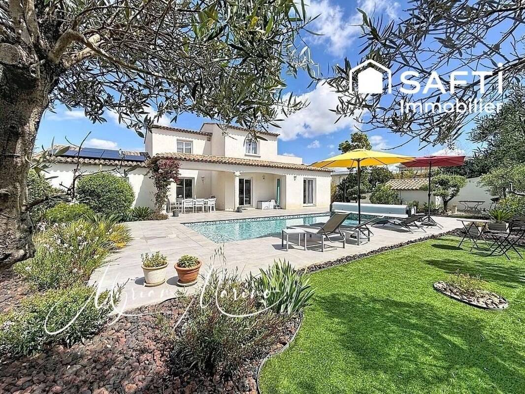Photo 1 - Maison à FREJUS
