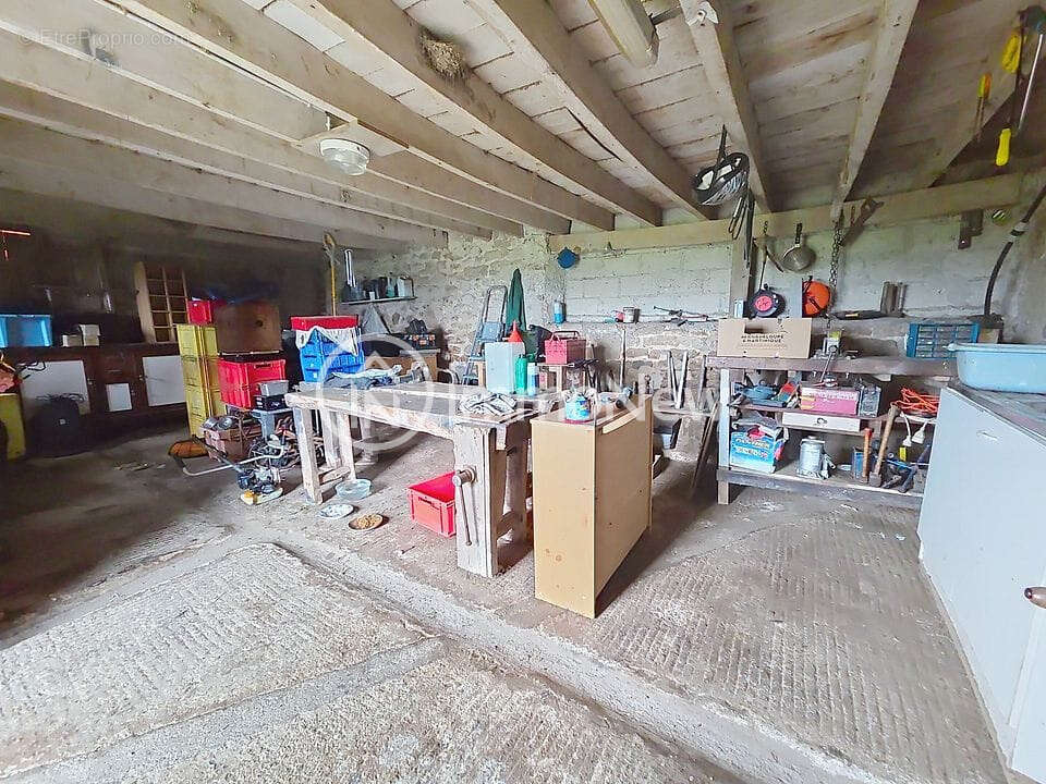 Maison à BESLON
