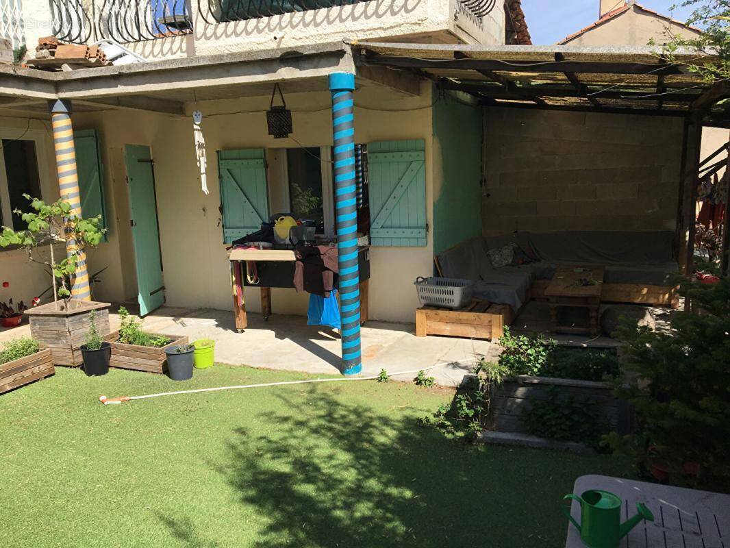 Appartement à MARSEILLE-11E