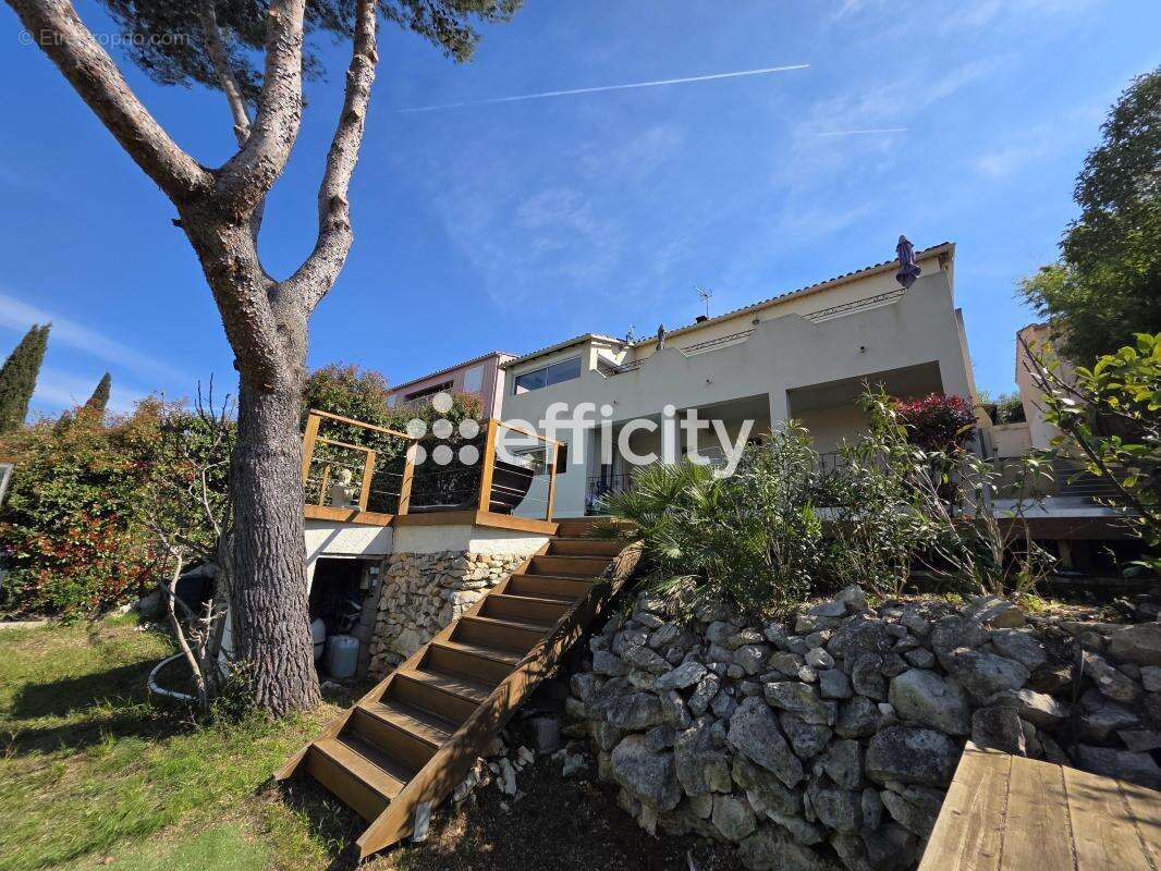 Maison à SAINT-GELY-DU-FESC