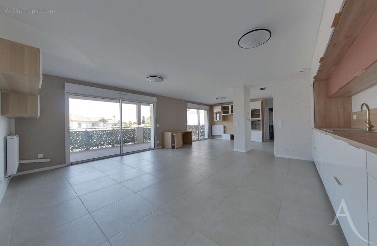 SOUSTONS  Appartement récent de 90 m² avec terrasse - photo 2