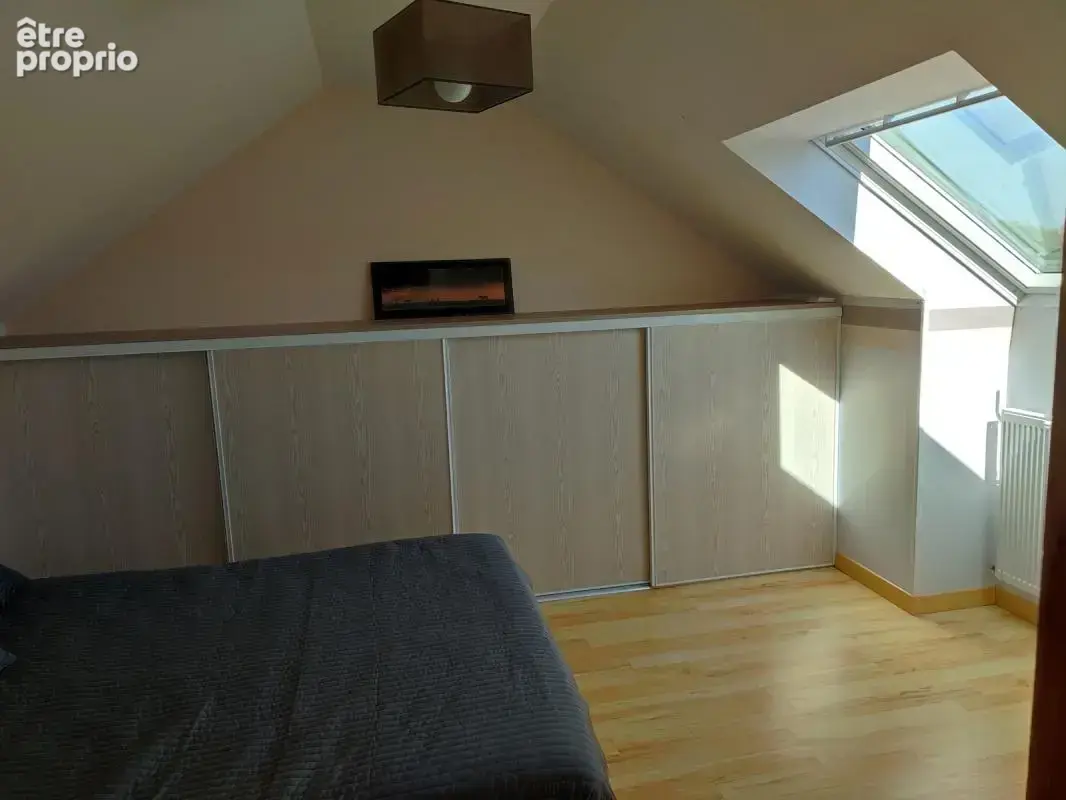 Maison 5 CHs, Bureau, Garage proche bourg - photo 14