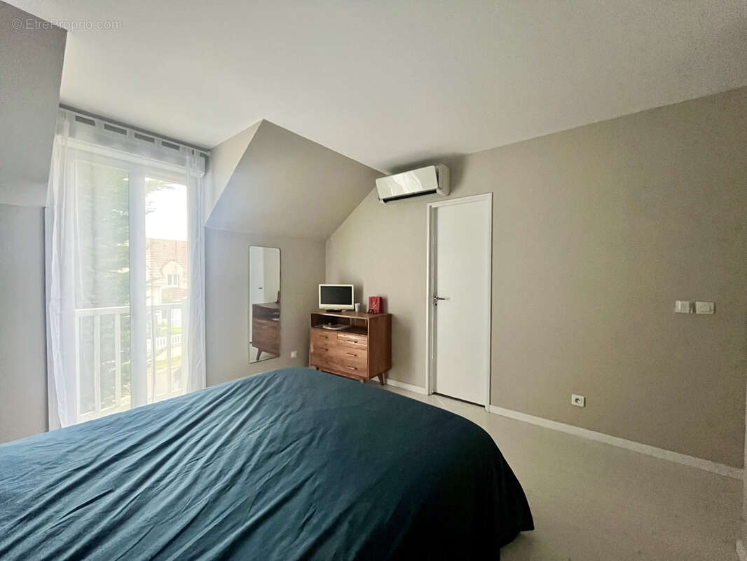 Maison à VILLEPREUX