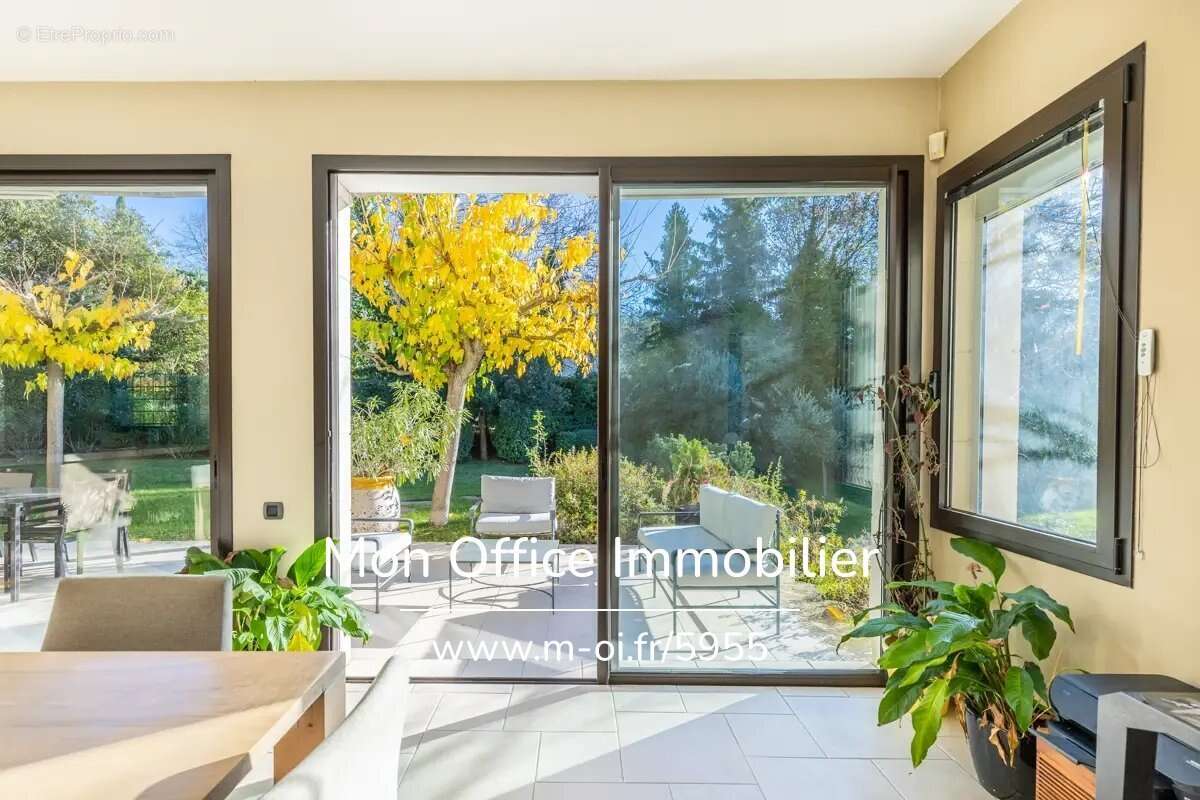 Maison à LE THOLONET