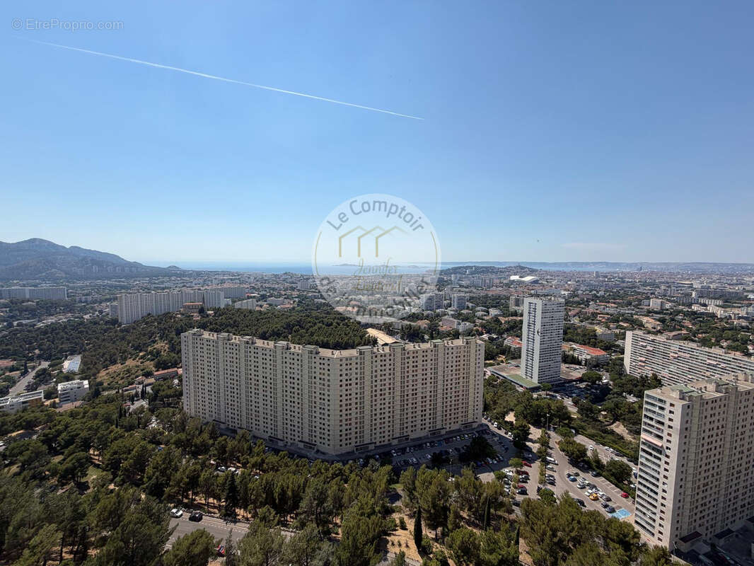 Appartement à MARSEILLE-9E