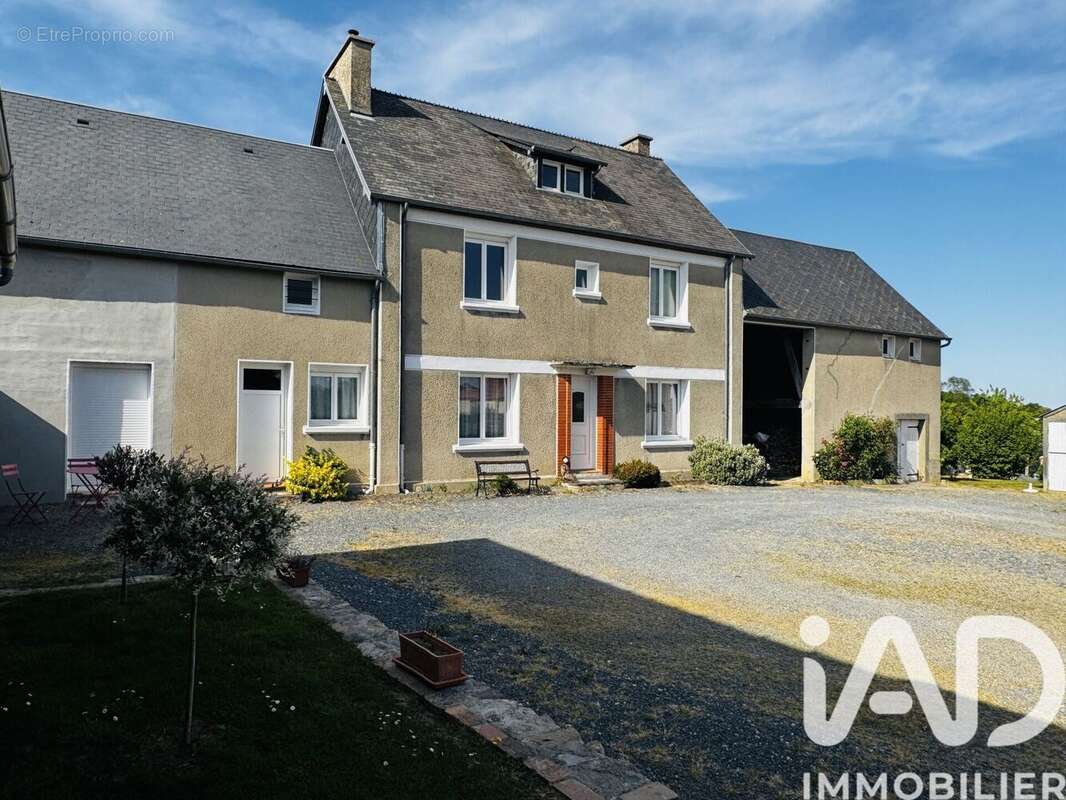Maison 183 m² à Cavigny  - photo 2
