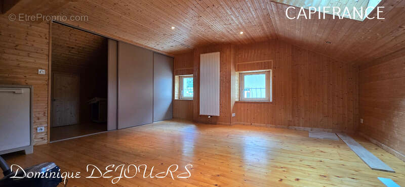 Maison à LE CHEYLARD