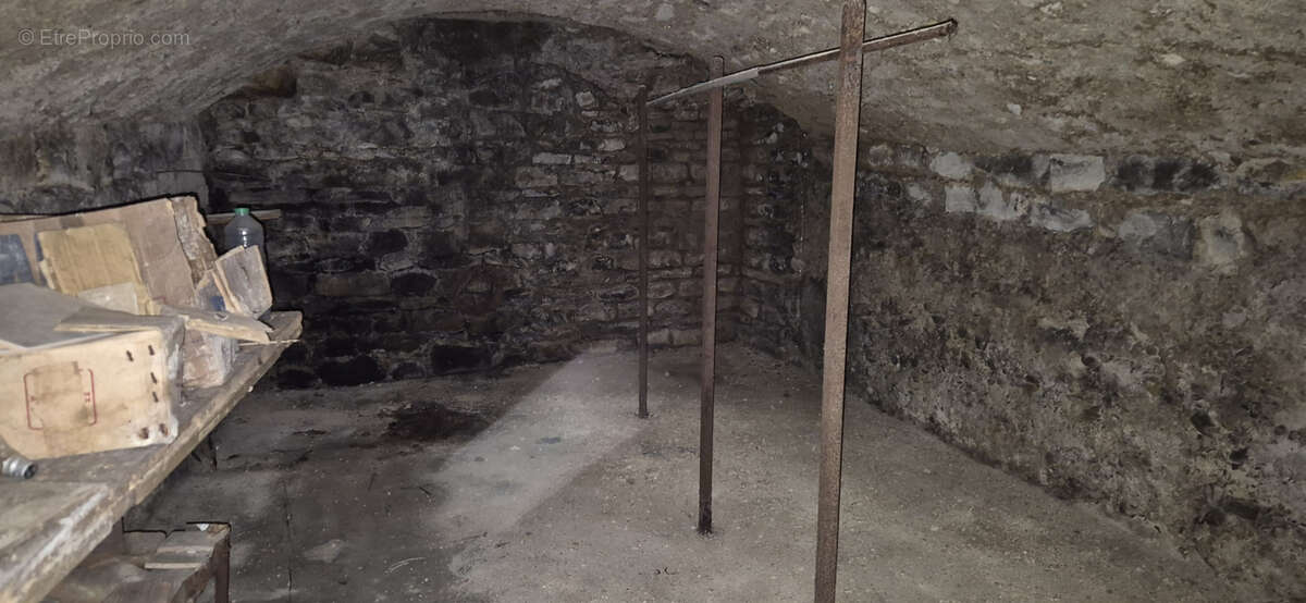 Maison à LA VERPILLIERE