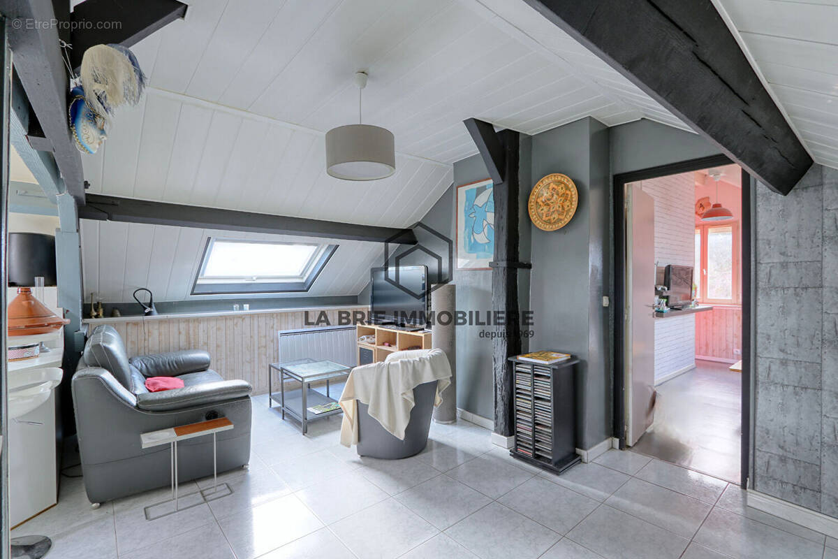 Appartement à VILLECRESNES