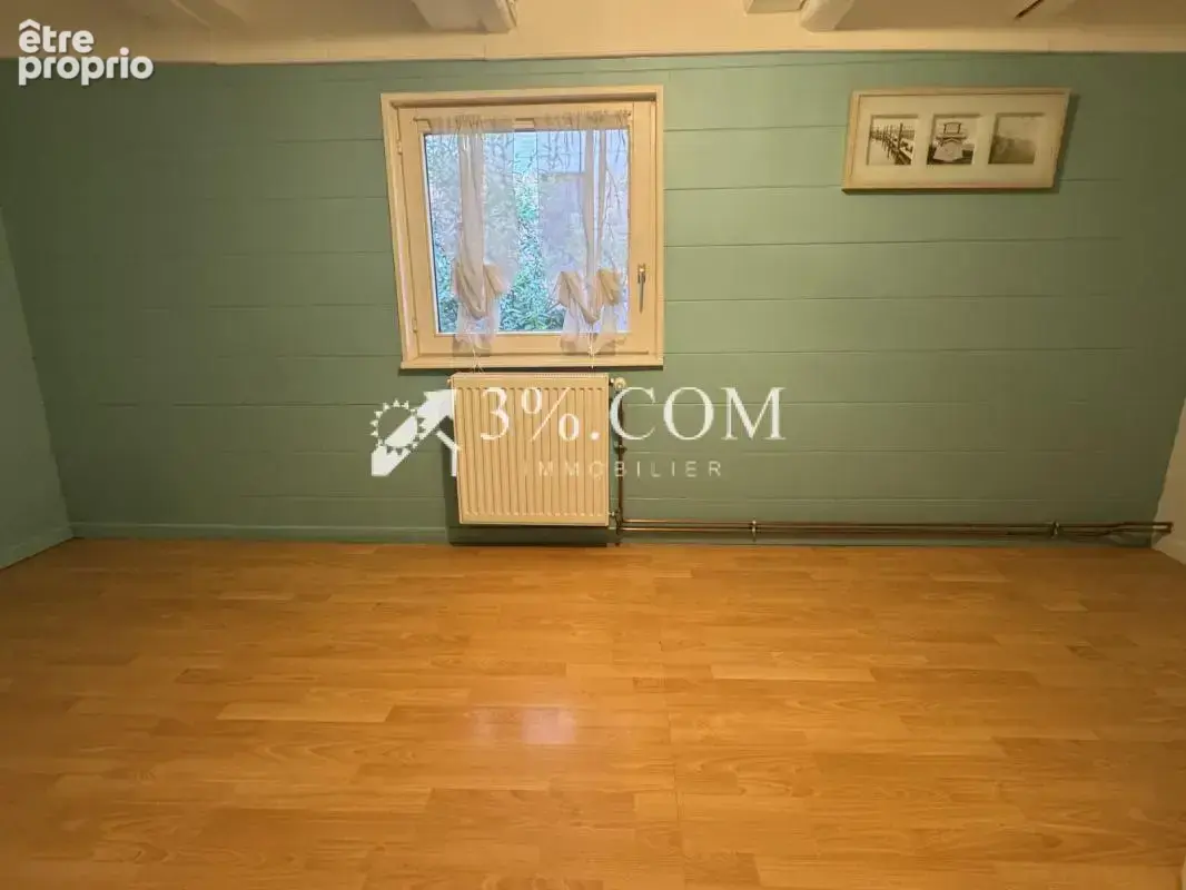 3%COM Grande maison avec cour et jardin - photo 9