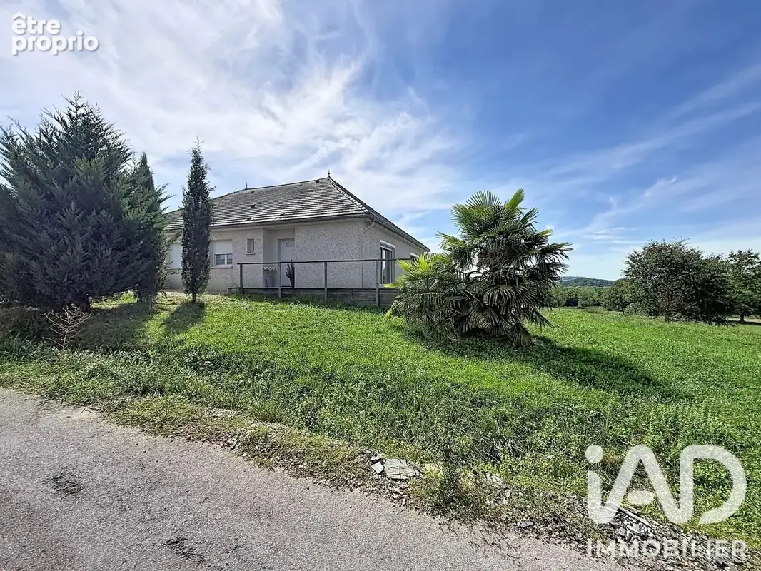 Photo 1 - Maison à ALLASSAC