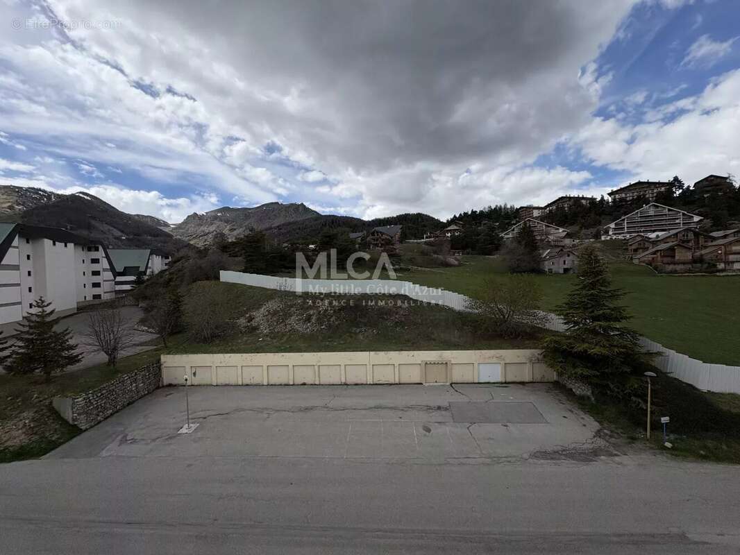 Appartement à SAINT-ETIENNE-DE-TINEE