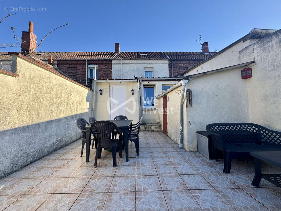 Maison à BRUAY-LA-BUISSIERE