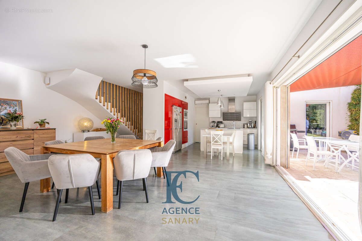 Maison à SANARY-SUR-MER